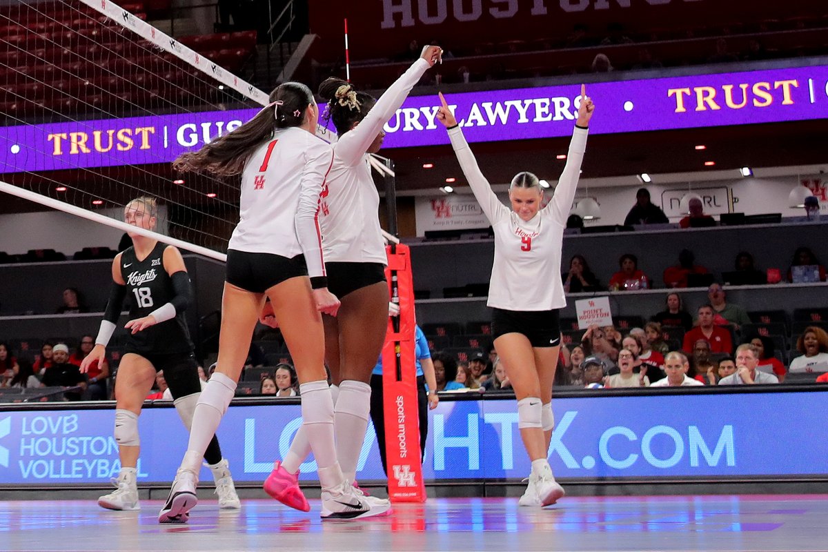 Photosbyerik's tweet image. @PocketWizard &quot;Fun With Remotes&quot; NCAA volleyball last week between Houston and UCF