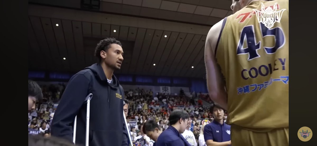 oka_kix's tweet photo. 👑I will always remember you.🥺
#12
#ケヴェアルマ
#Keve Alma
#琉球ゴールデンキングス https://t.co/TqH9Cf2NKa