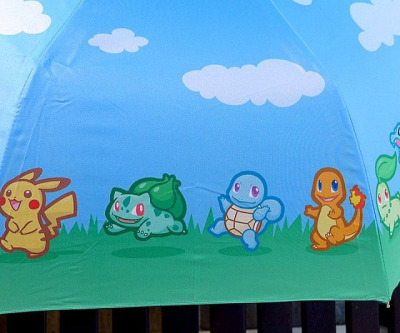 visual_oddities's tweet image. There was this Pokemon Umbrella on Etsy years ago, it looked absolutely adorable.
It's no longer available and I really wonder who the artist was ( I presume the art is fanmade)