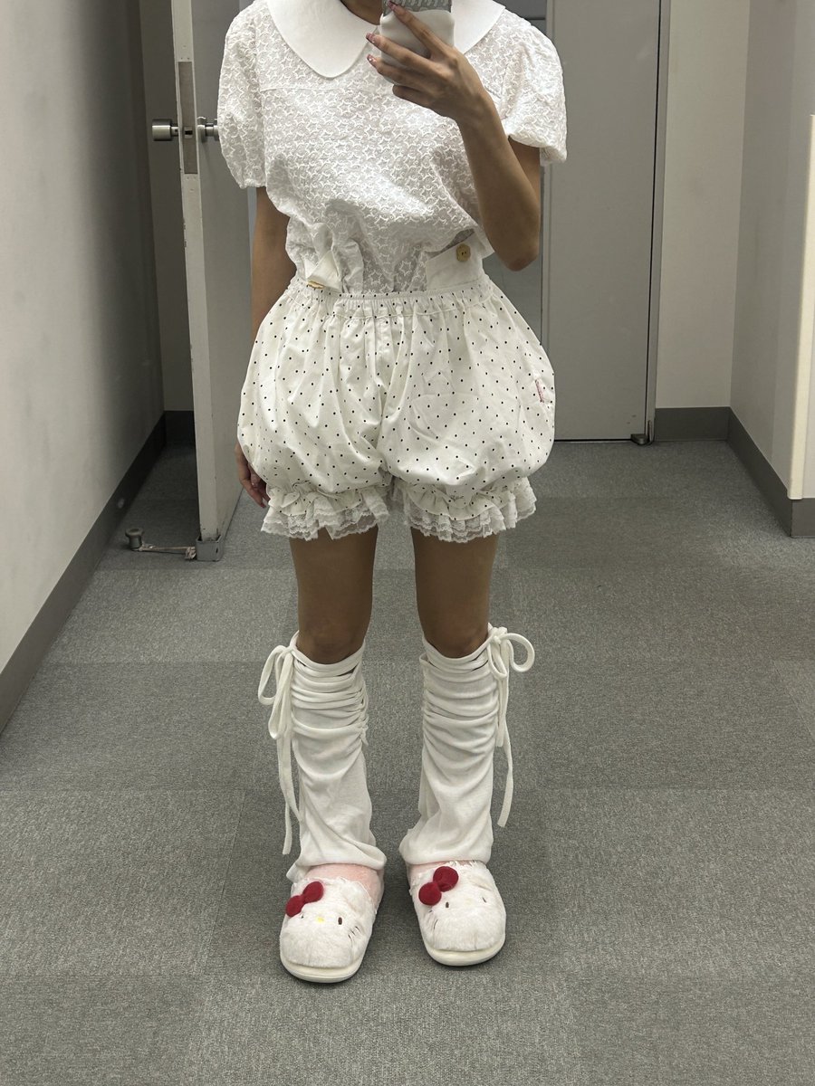 💭 from 요니! tweet media