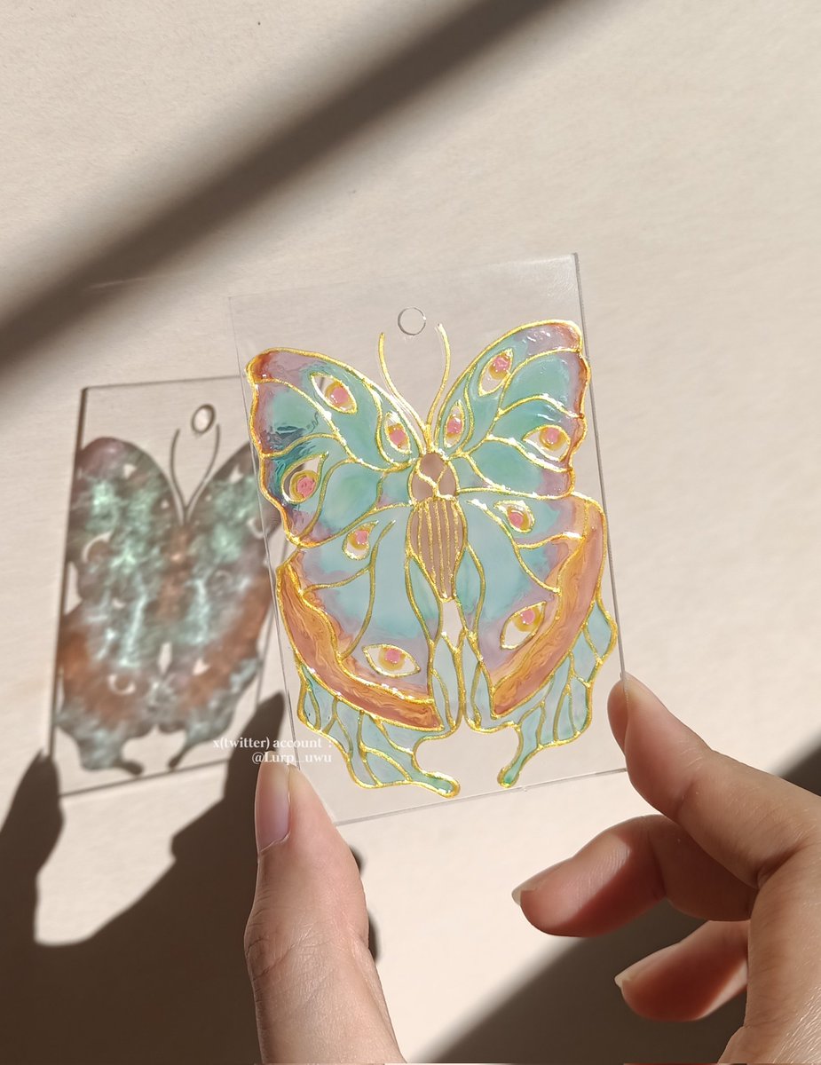 Lurp_uwu's tweet photo. 'หลอก' หรือ 'เลี้ยง'🦋🕸️
(ฮาโลวีนนี้มารับน้องไปเลี้ยงกันน้า🧡) https://t.co/ok0Ayxqz6A