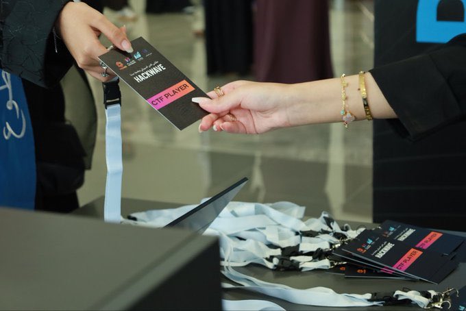 cybergist0's tweet image. Had a blast at #Hackwave25 👾

Wondering where the next wave could be? 🌊 😉

#جامعة_جده #CyberSecurity #CYCLUB_UJ