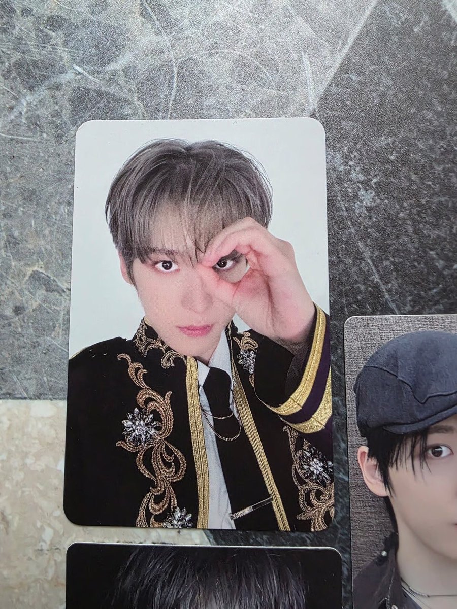 wtb yunho destiny memories yang ini dong, atau tawarin aja pc yunho gess