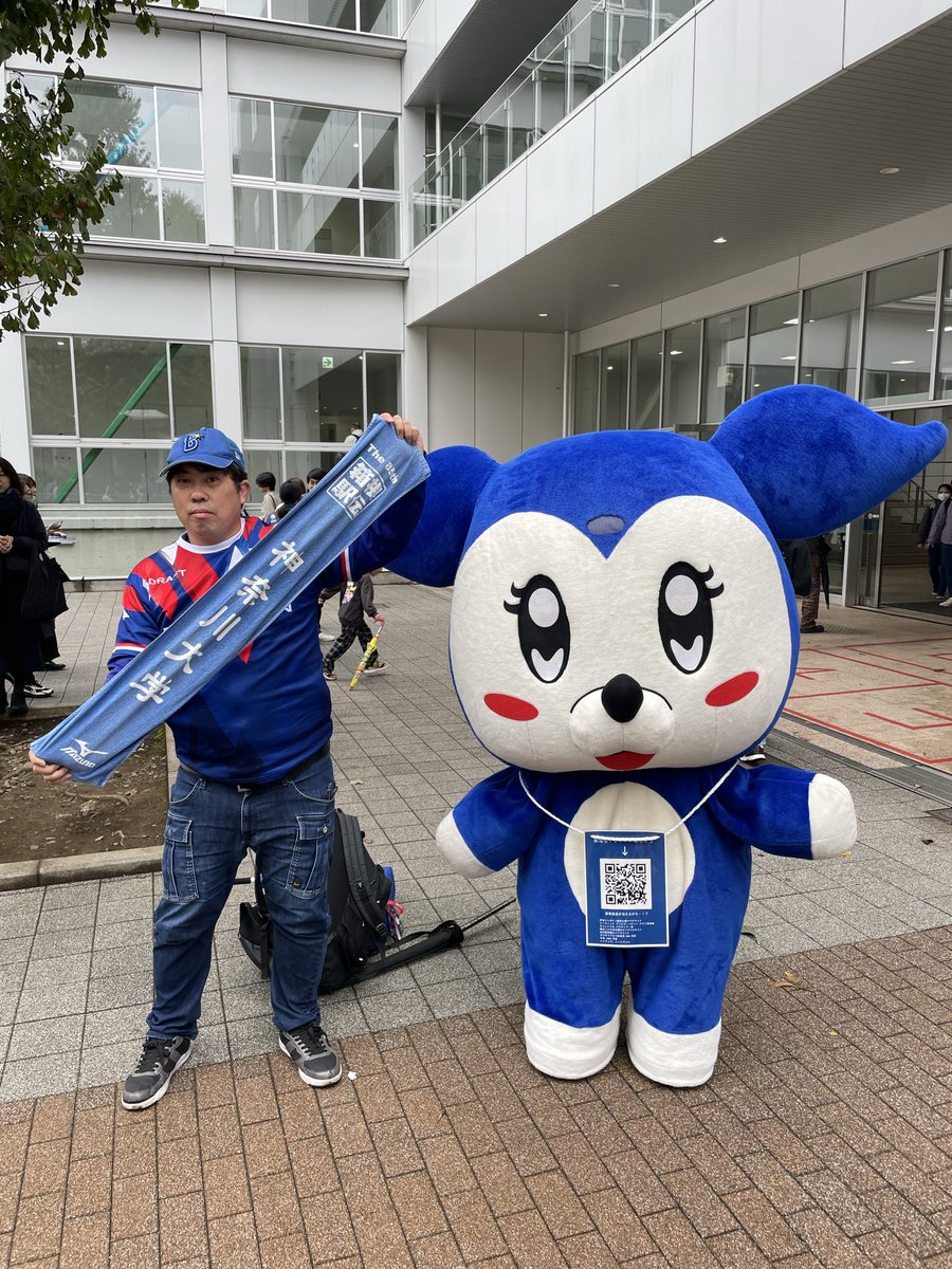 joji1027's tweet photo. ご報告が遅くなりましたが、本日誕生日🎉を迎えることができました。
　年度末に祖父が亡くなってたり、年始やお盆に大幅に体調崩したりと辛い時期もありましたが、みなさんのお声がけや優しさに助けられてなんとか日々過ごせています。助けていただいた御恩に報いるため、日々精進して参ります。 https://t.co/SBZRPjzLr8