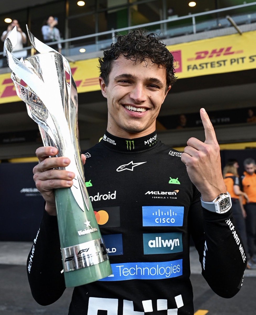 kerenln4's tweet image. FALL IN LOVE                    AGAIN AND AGAIN