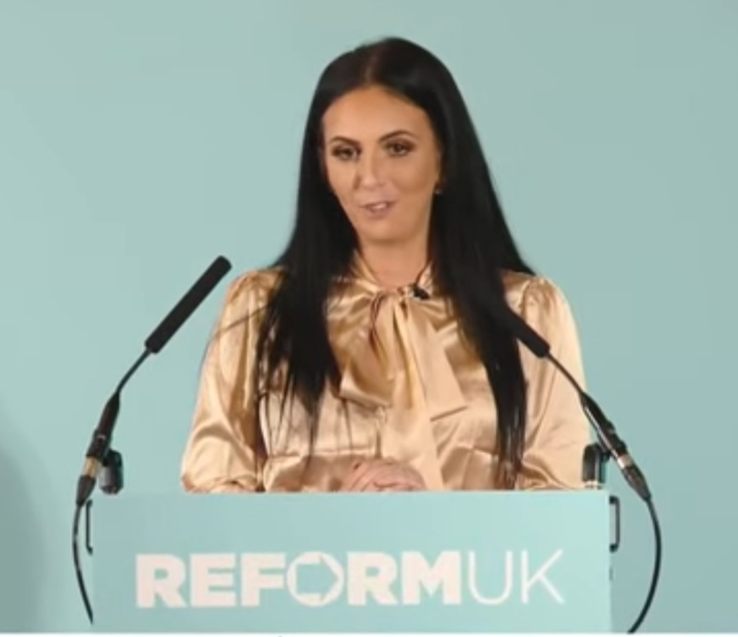 The Mercian (@themerciannews) on Twitter photo 🚨BREAKING: Reform leader Nigel Farage has announced that Reform UK are meeting the Speaker of the House tomorrow to set up a parliamentary sub-committee to tackle the Grooming Gang Scandal.
He says the grooming gangs scandal "has been met with cowardice" by the establishment. 🚨BREAKING: Reform leader Nigel Farage has announced that Reform UK are meeting the Speaker of the House tomorrow to set up a parliamentary sub-committee to tackle the Grooming Gang Scandal.
He says the grooming gangs scandal "has been met with cowardice" by the establishment.