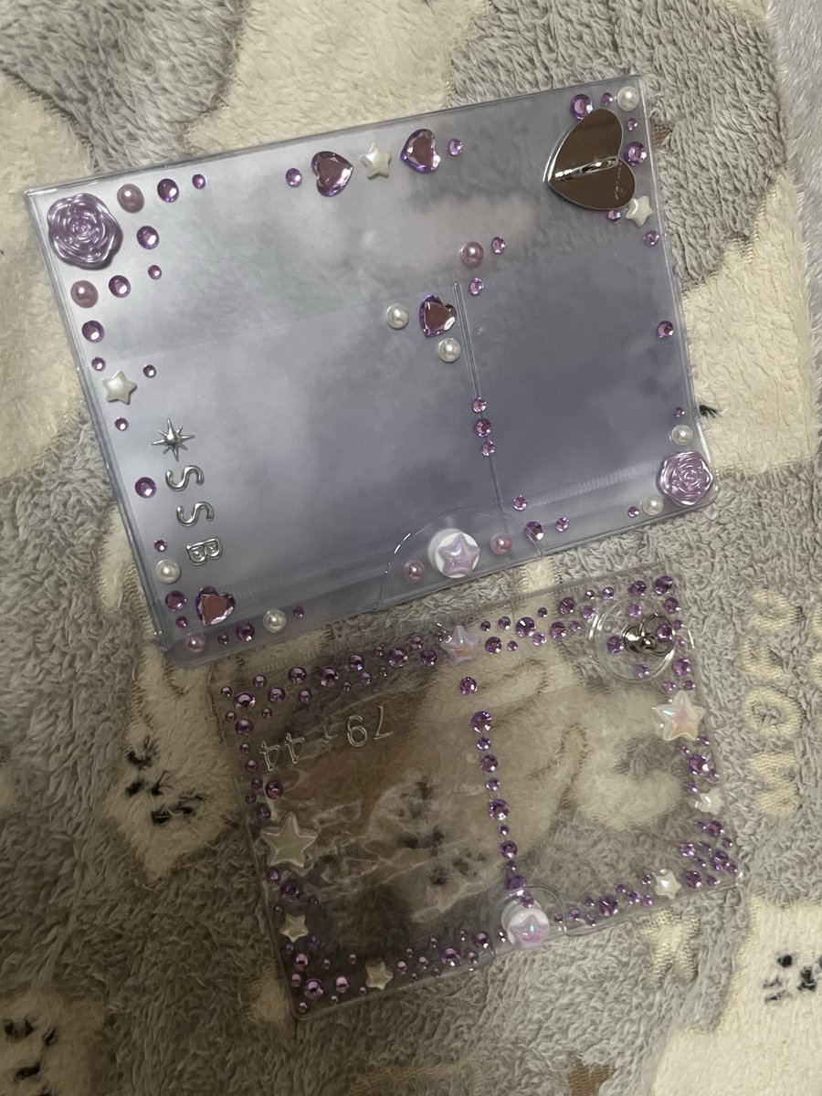 Tomy様✕2 5th HP TOP LongTee 2 (Charcoal) - ZUTOMAYO MART