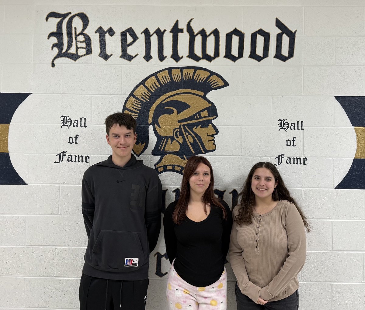 BrentwoodBoroSD's tweet photo. Kudos to the Brentwood Middle School &amp; High School students selected for October's Student Spotlight! The students were chosen for achievements in academics or athletics, attitude or helping others. Great job, #Spartans! #BBSD https://t.co/ESCqGUOx6L