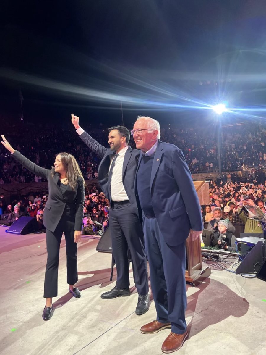 Look at that Nazi salute by <a href="/AOC/">Alexandria Ocasio-Cortez</a>! I’m shooketh!