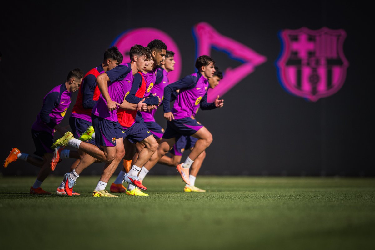 FC Barcelona (@fcbarcelona) on Twitter photo The work continues. The work continues.