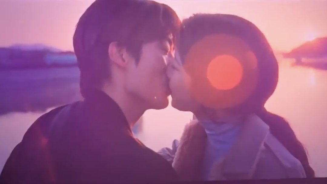 그동안 구필모로맨스: 여친이바람나기,데폭남,눈알뽑아서구여친보기 이런 비정상로맨스만보다가 도키도키 정상멜로보려니깐 체할거같아요