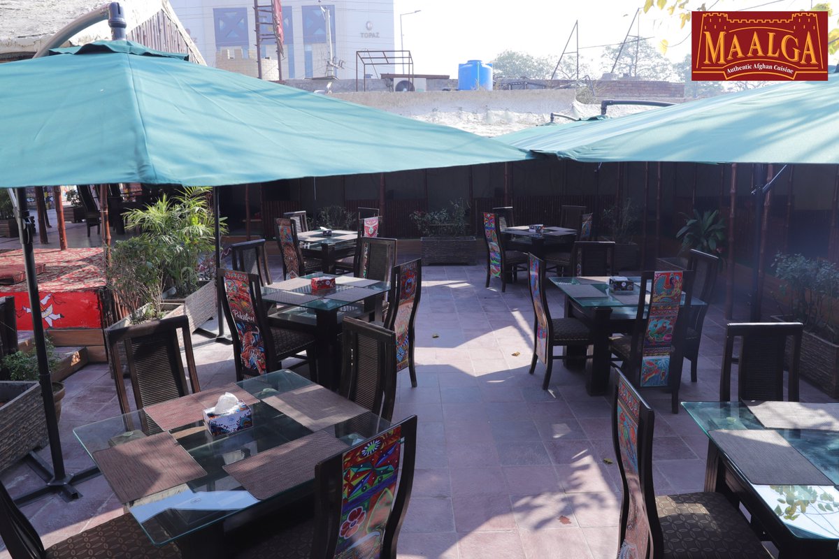 maalgalhr's tweet photo. ☀️ LUNCH WITH A VIEW — ONLY AT MAALGA! 🍽️

Sunshine, fresh breeze, and the perfect outdoor setup — your lunch just got better 😍
 
#MaalgaRestaurant #OutdoorDining #LunchVibes #MaalgaAmbiance #PeshawariTaste #FoodieMood #MaalgaMoments #DesiDining https://t.co/9bXiRl1TJa