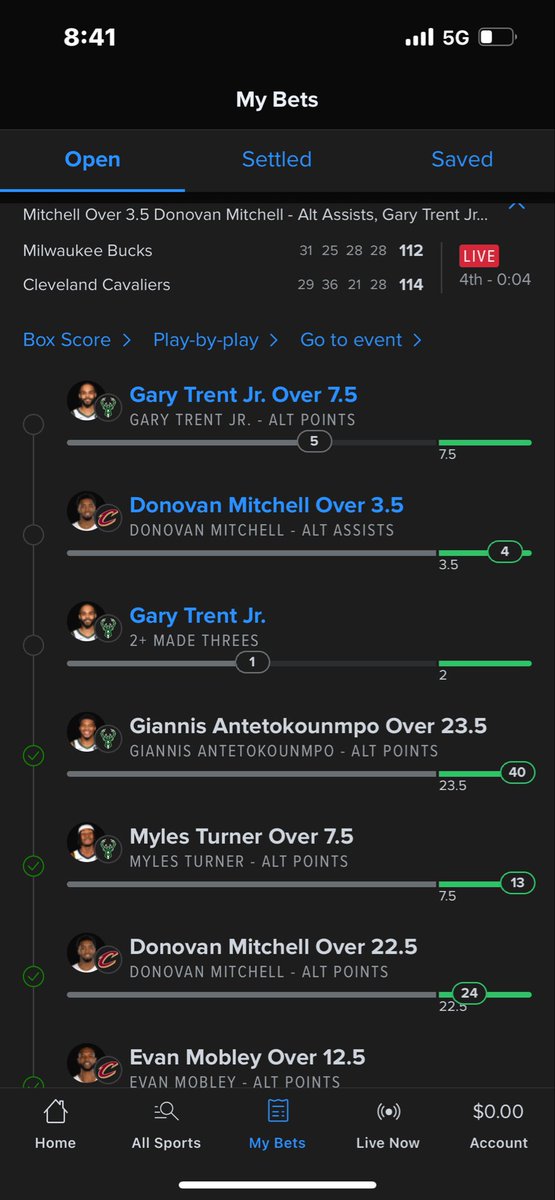 aIphanyc's tweet photo. @BucksFilmRoom Wowww I woulda cashed🤦🏿‍♂️ https://t.co/fIoLWTfBTM