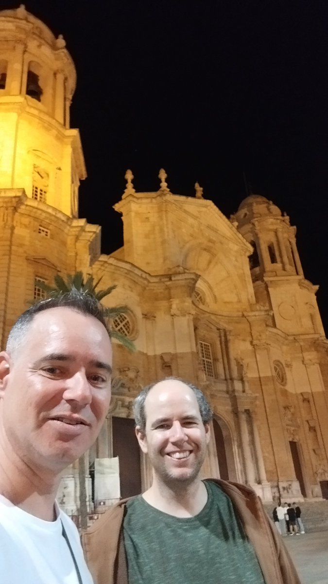 igallegosagas's tweet image. Last week, I had the pleasure of speaking at @Lambda_World 2025 #FP conference, with my colleague @IBartelborth, sharing insights on our #Scala #library.
Huge thanks to the organizers for such a welcoming and well-crafted event.
See you all next year !