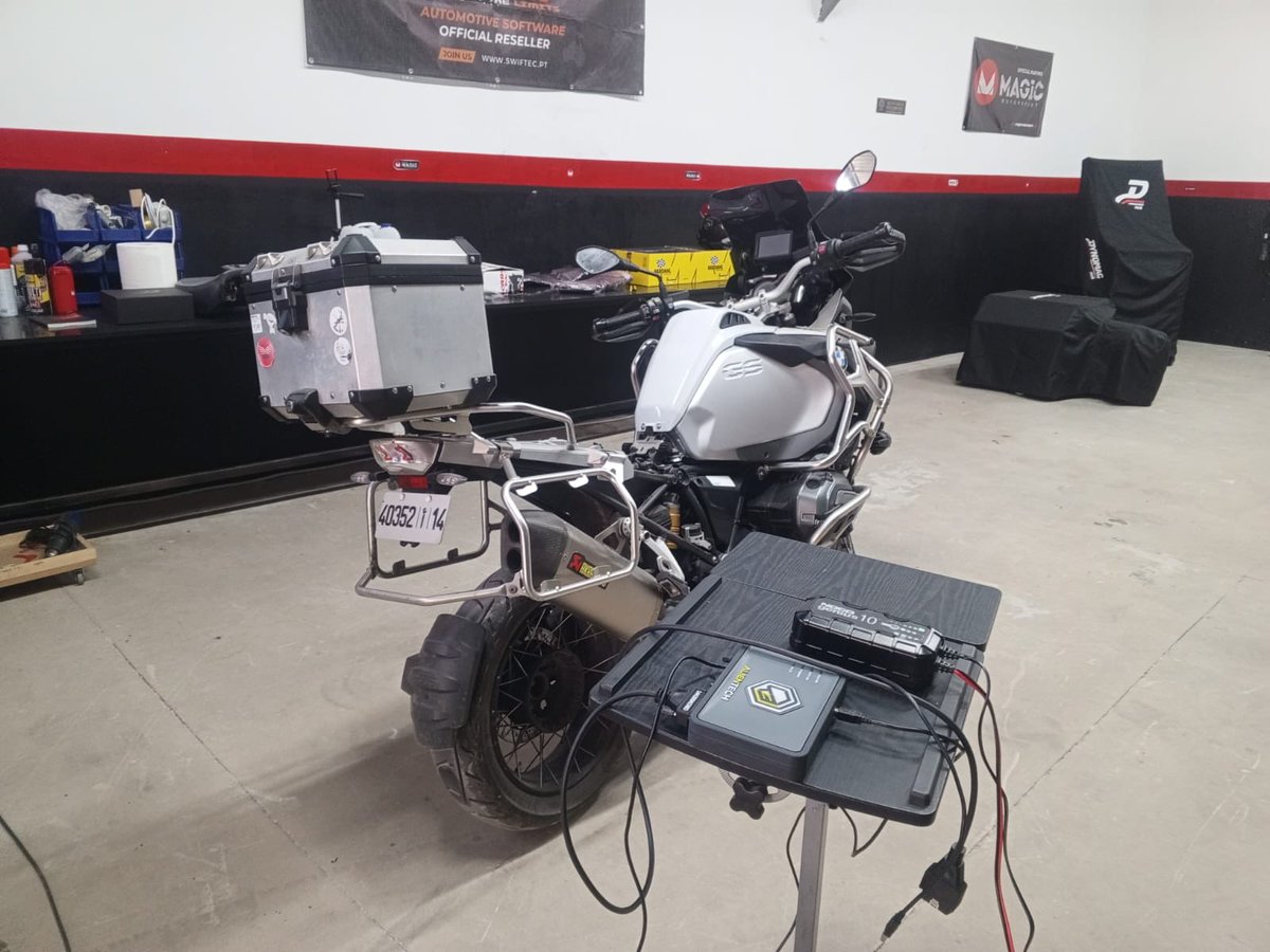 AutoVegaMotors's tweet image. BMW GS1200R 2016 125HP
ECU BOSCH ME17.2BMS-X READ &amp;amp; WRITE #benchmode #flex 
▪️STAGE1 +16HP +18NM🚀🚀🚀💯🚀💯🚀🔝
▪️V-MAX OFF 💯💯💯🔝✔️
▪️DIAG COMPLET 🔝✔️💯
Client choqué par le résultat !!☺️😊

#morocco🇲🇦 #bmwmaroc #bmwmotomaroc #bmwmotorrad #AutoVegaMotorSport #tuning