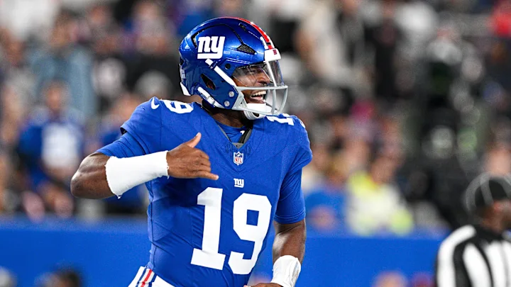 MrBaddog7676's tweet photo. I know he hasn't taken a snap for The Giants this season, but I really love this guy.
Think he's a really positive influence on the younger players. https://t.co/mvpkz4TQN0