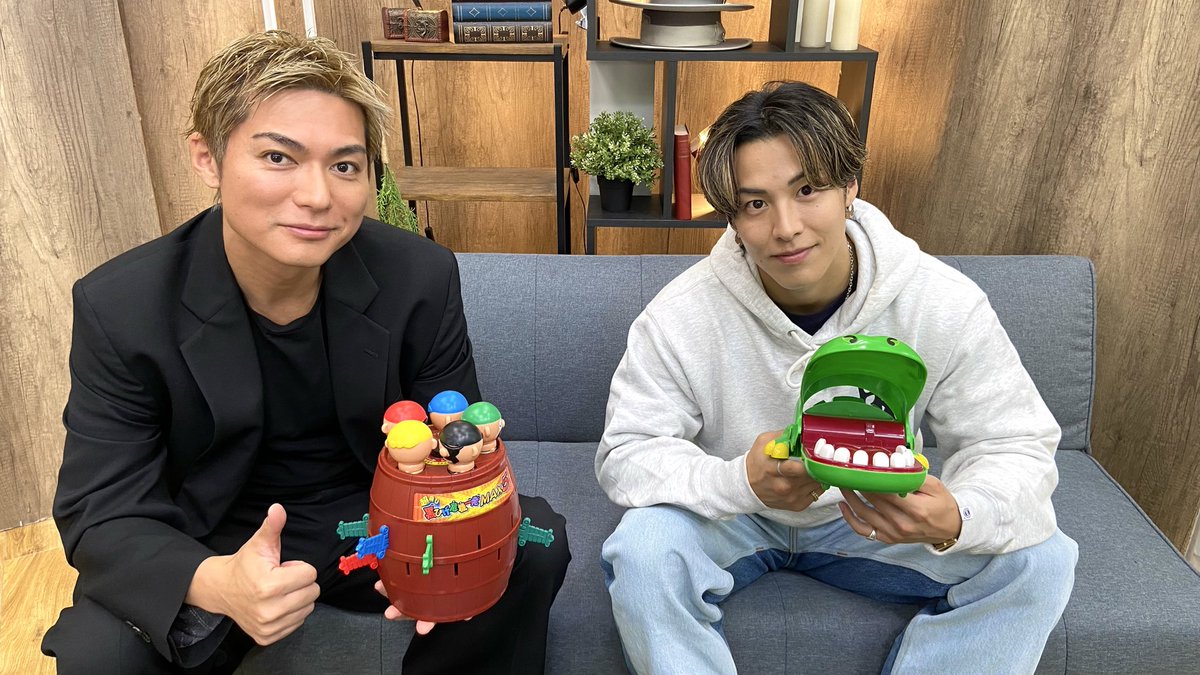 ＼ていくおふ -SHORIKUの日常-／

ご視聴ありがとうございました🎥
#EXILE から #SHOKICHI さん
#THERAMPAGE から #RIKU さんにご出演いただきました✨

貴重な料理姿はいかがでしたか？🧑‍🍳
パーティーゲームでは爆笑の展開が連発⁉️

#ていくおふ で感想もお待ちしてます✈️

▼アーカイブはこちらから