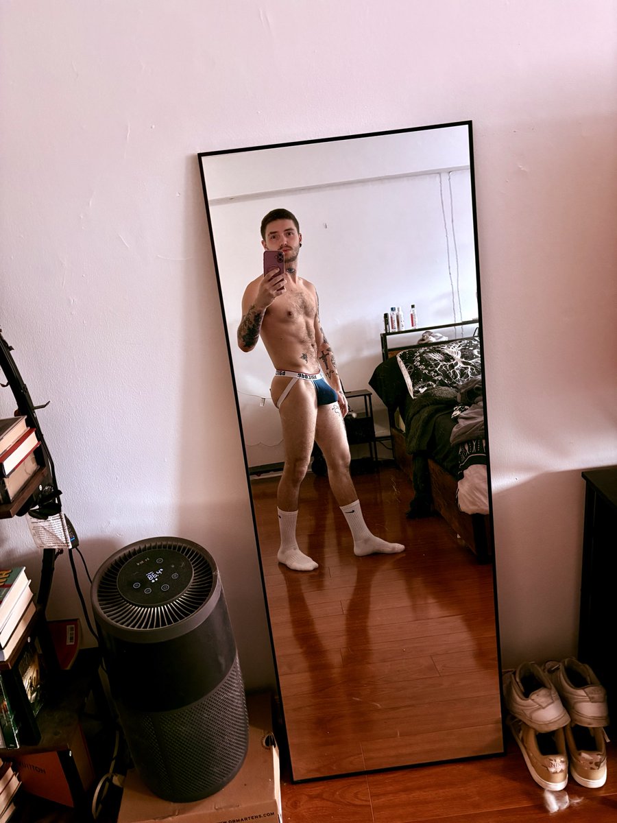 Come to the gym with meee