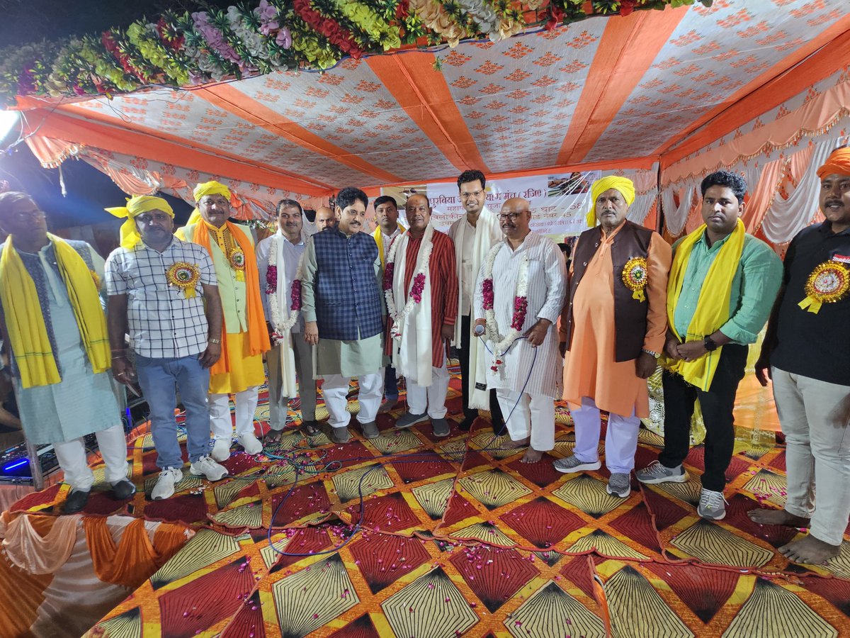 छठ पूजा महापर्व -
📍 करहैड़ा गांव, साहिबाबाद।

#ChhathPuja #CabinetMinister #MLASahibabad