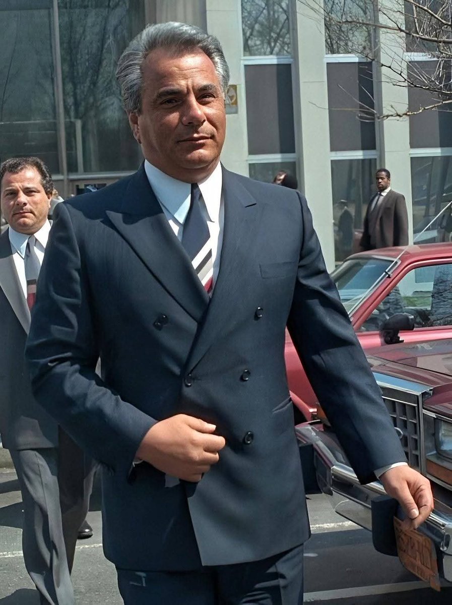 Duba92269's tweet photo. Happy Birthday Mr. Gotti! https://t.co/jFTZgsTJ7P