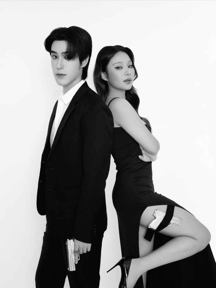 FBlowkey's tweet photo. IM SORRY WHAT?????? they look so good https://t.co/V7NZIzkf6r