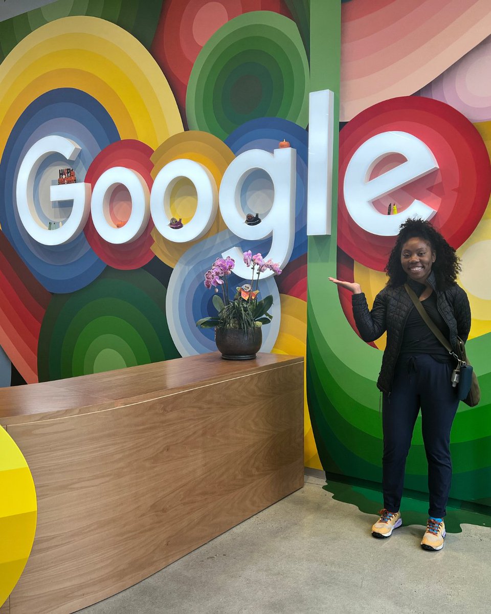 lifeatgoogle's tweet image. This week, we’re live from Houston for #AfroTech! As part of our coverage, we’re excited to spotlight our products and the Googlers who bring them to life. Up first is Kendra Claiborne, an Applications Engineer at YouTube “My team empowers internal partner-facing users with the…