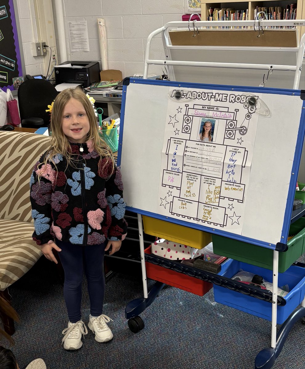 Meet our new Star Student! ⭐️ She likes recess, pink, playing with Barbies, and baby cubs! 😊