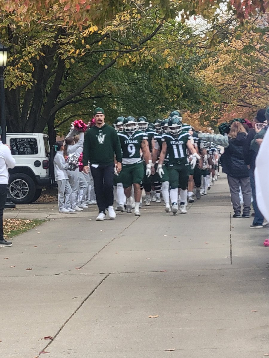 Had a great time being back on campus. Thanks for the game day invite.
<a href="/IWUTitanFball/">ILLINOIS WESLEYAN FOOTBALL</a> <a href="/IWUCoachJW/">Jared Williamson</a> <a href="/CoachKosanovich/">Eli Kosanovich</a>  @coachholte