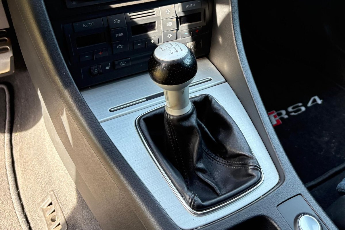 Cars & Bids tweet media