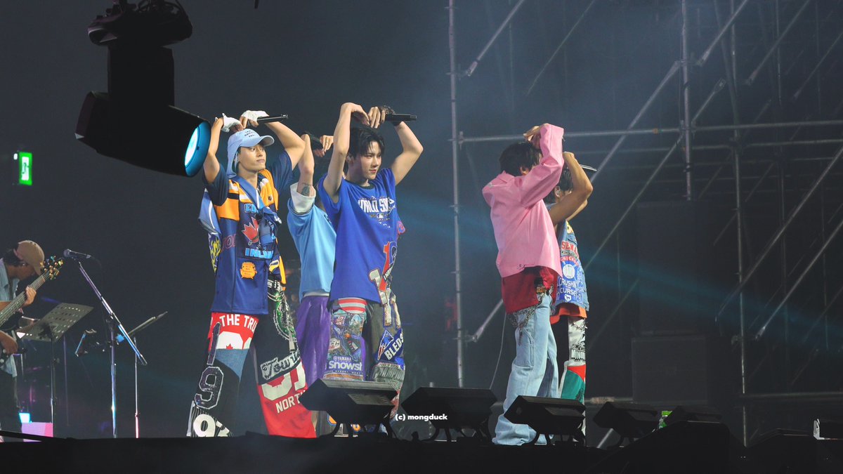 mongduck_zip's tweet image. 250705 เล่นใจป้ะ? (PROMPT PLAY)

4K full : youtu.be/FWCXeR6NpG8?si…

#PERSES #PERSES_TH @perses_official