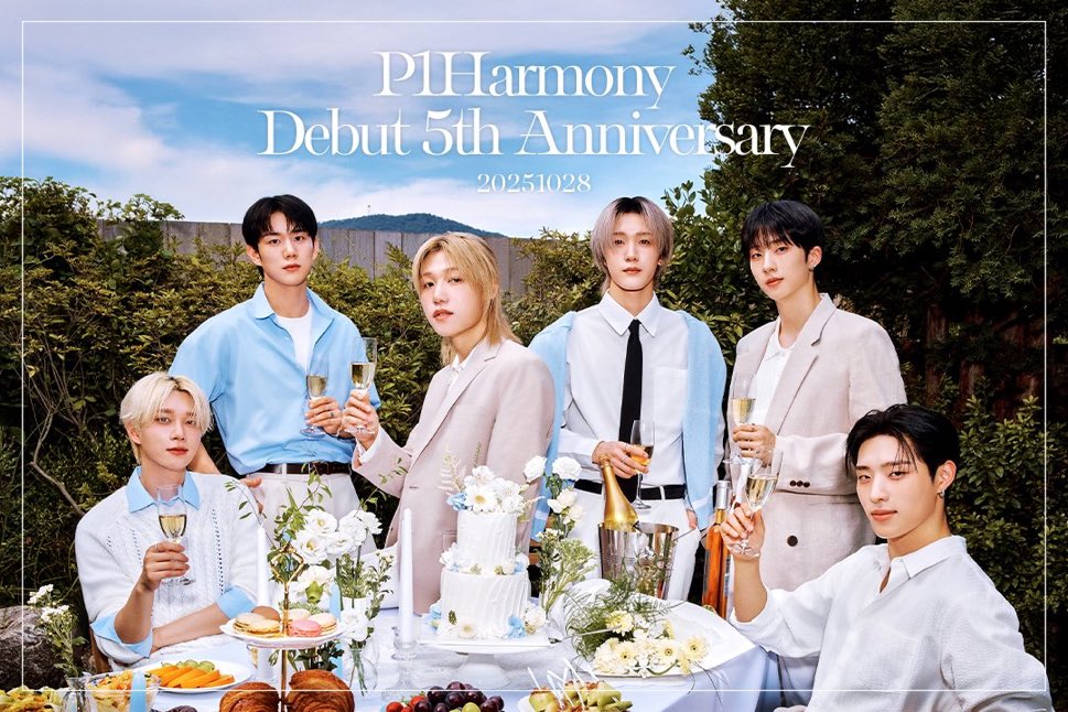 THEOLUV_'s tweet photo. 아!!!!!!축하해5주년사랑해 https://t.co/8qhuMwZ3CC