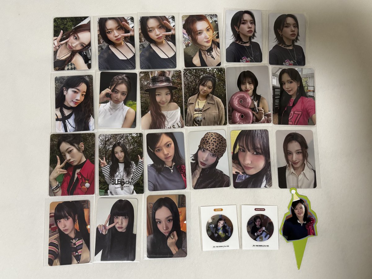 ツウィ トレカ TWICELAND schoollooks