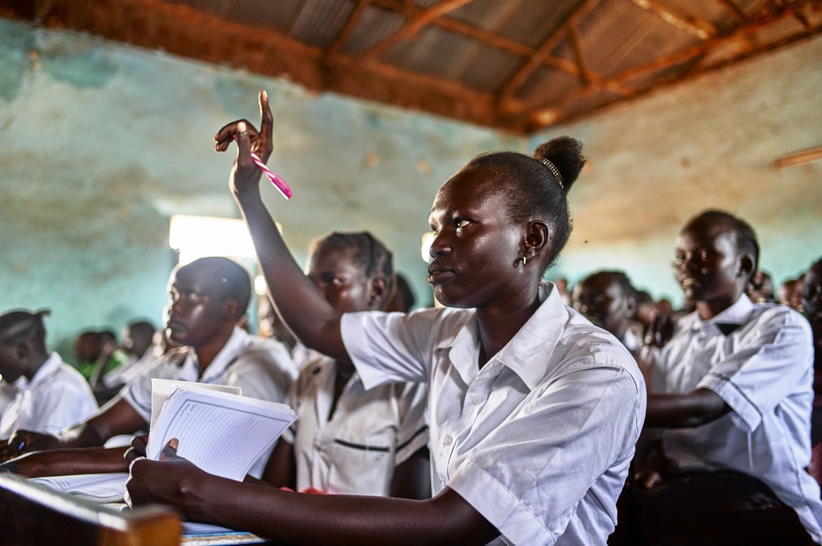 waterisbasic's tweet image. Monday Motivation 💧
When clean water flows, girls stay in school — and futures change.
Education begins with access.

#MondayMotivation #WaterIsBasic #CleanWaterForAll #Vision2030