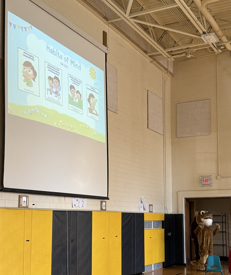 HFLLima's tweet image. What a great start to our day! Smarty was here and showed our students how he uses the Habits of Mind throughout the school day-in the classroom, on the playground, and even in the cafeteria and on the bus! #WEareHFL