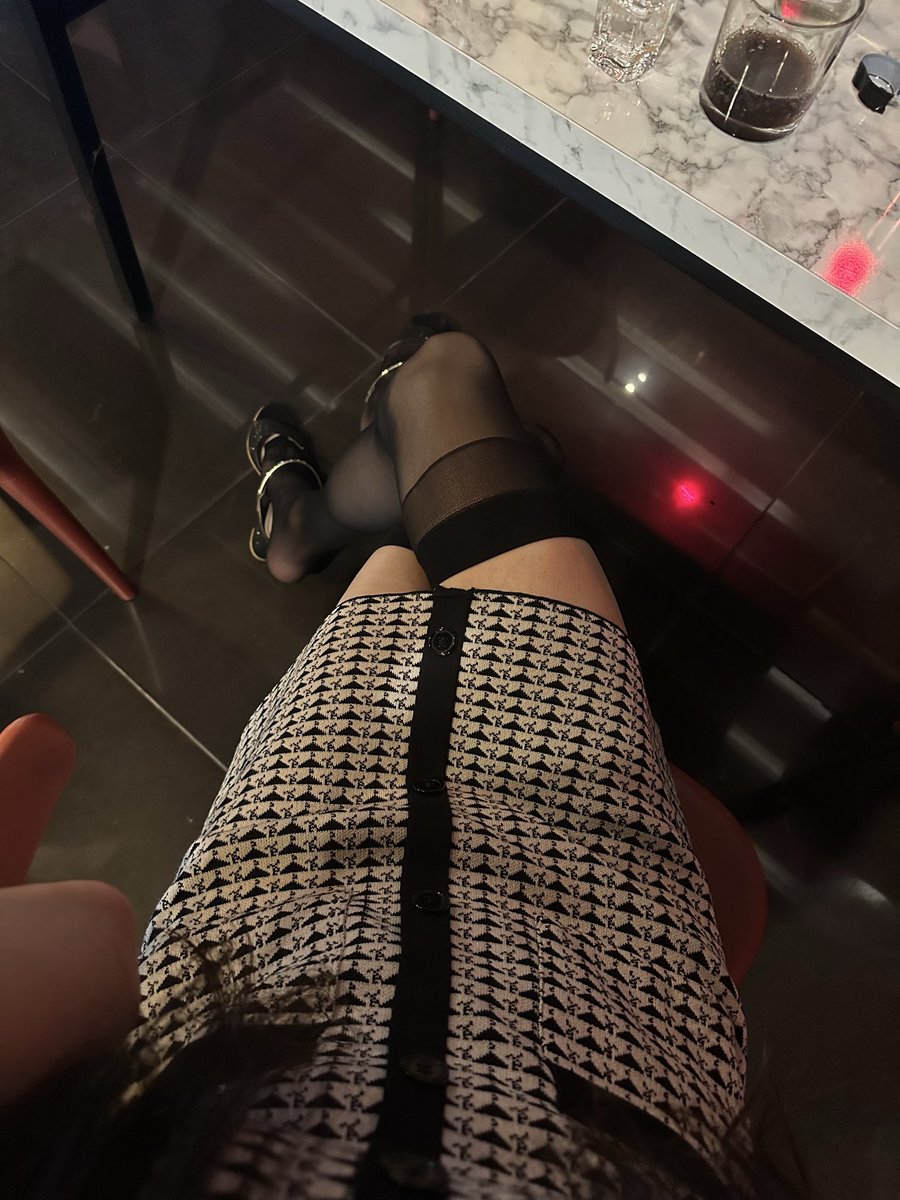 앉은자리에서 신나게 사진찍고 놀기 😌