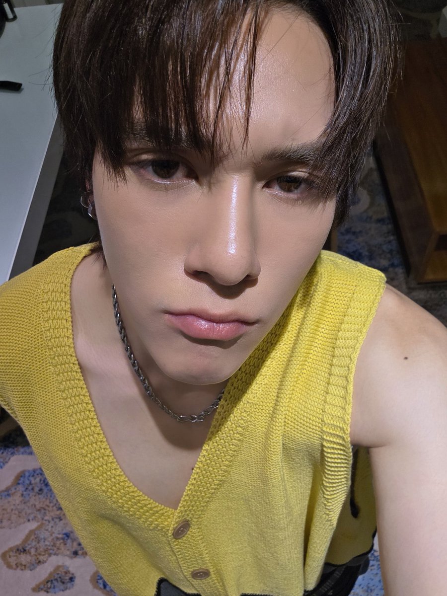 อย่าหงึ

จะหงึ

ทำไม อย่างอแง

มาว่าคนอื่น ดูสิบี๋อ้วมลงอะไรไปล่ะ 

ละเท่ปะ 

โชว์อยู่ในจอก็งั้น ๆ อะ แต่ถ้าโชว์ต่อหน้าก็อาจจะเท่มั้ง

พูดไร เดี๋ยวบีบปากให้

โอ้ย มาเล้ย ใครเขากลัวเธอล่ะพ่อกล้ามโต

ดื้อนักเดี๋ยวเจอกล้ามรัดแก้ม

ก็มาเสะ ชั้นจะกัดเธอให้ร้องจ๊ากเลย

เฮ้ย