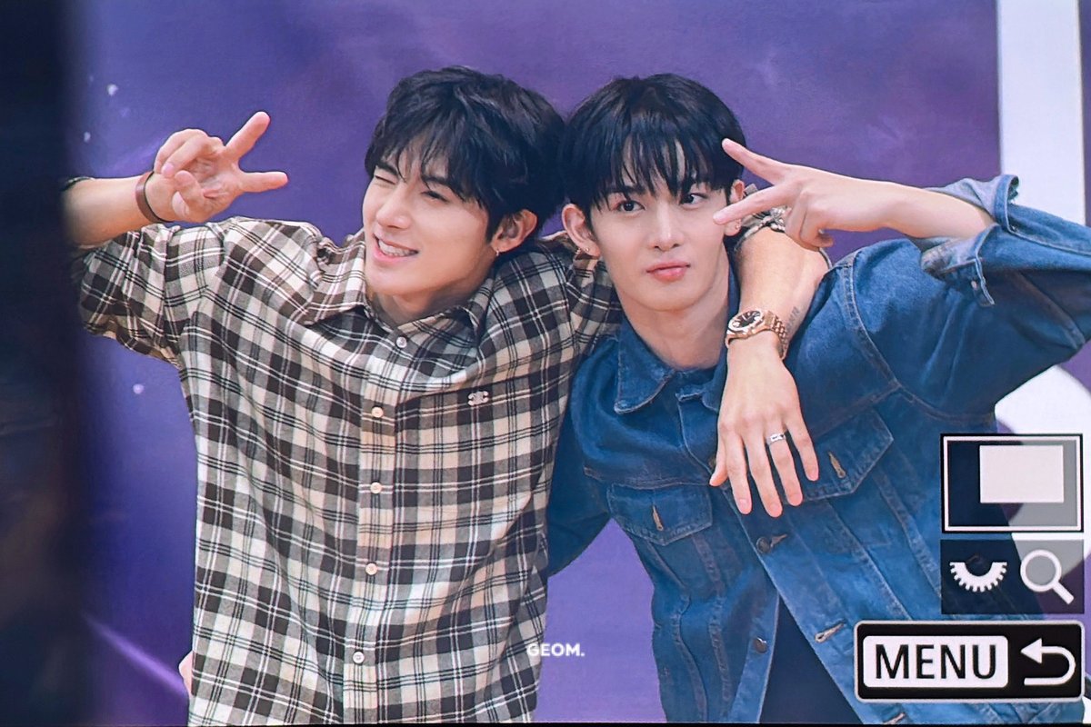 geometry_eric's tweet image. 251028

#소녕재 #손영재 #손에릭 
#에릭 #ERIC #에디
#더보이즈 #THEBOYZ