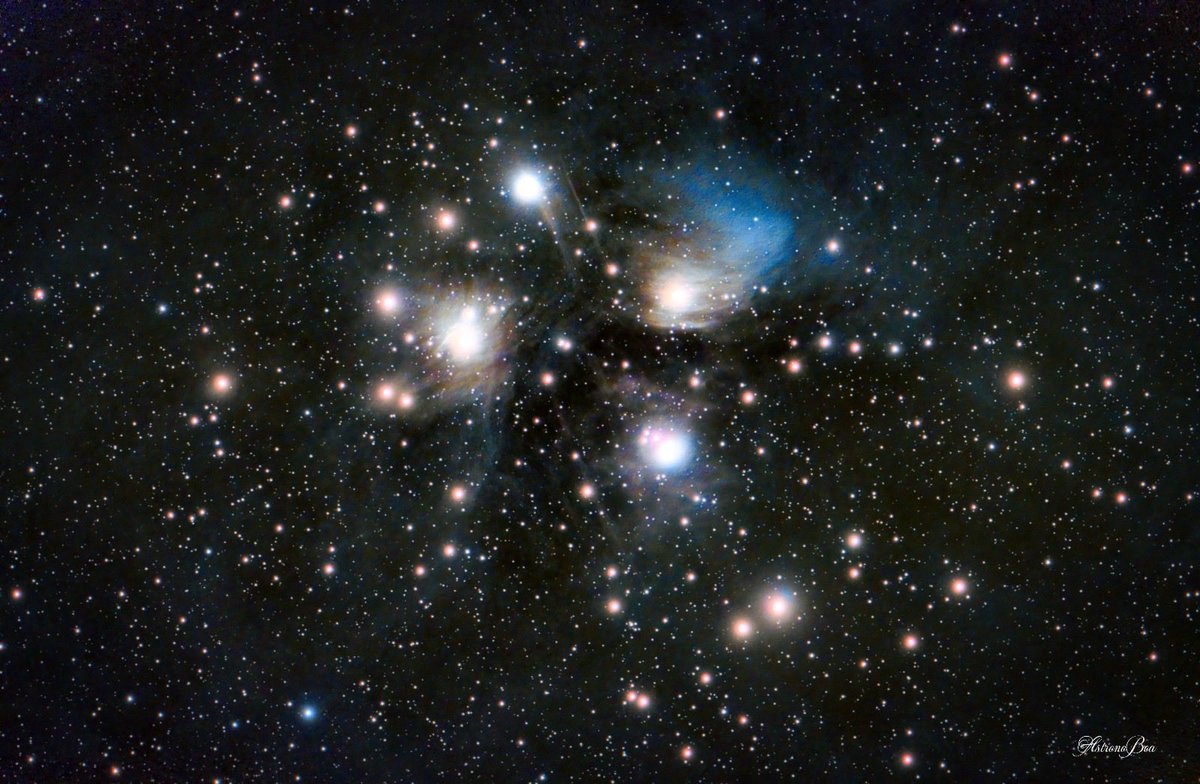 The Pleiades 💫
26.10.2025 UK
Seestar S50 <a href="/Seestar_astro/">Seestar</a> 
132min 10sec 
Siril and Photoshop