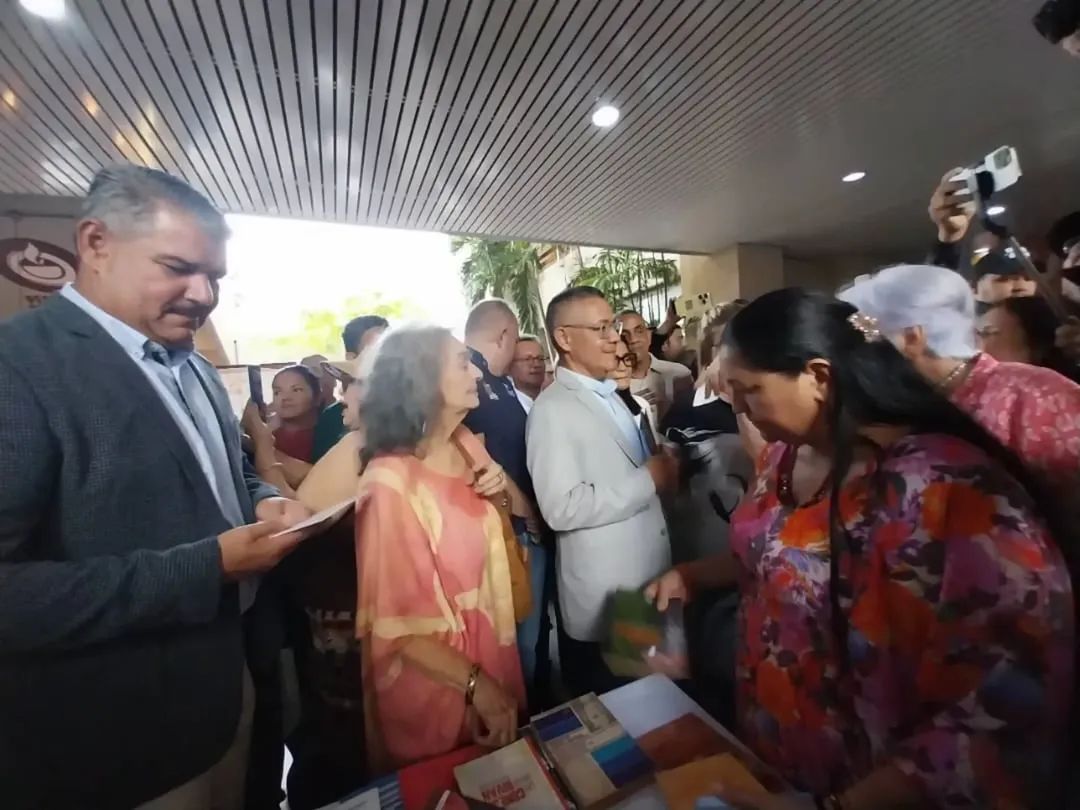 Eymard Contreras Vivas tweet media