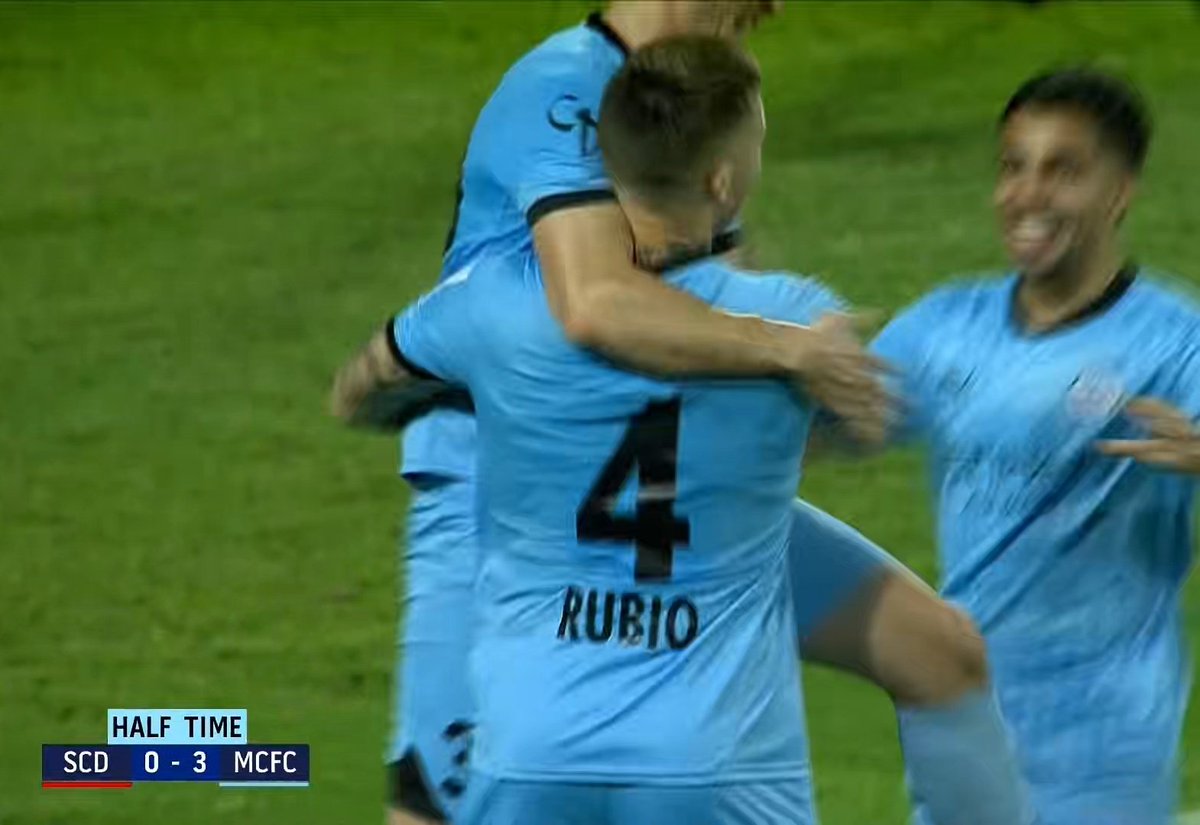 The #IndianFootball icon and Mumbai City FC's defender Tiri is wearing the name of his late father - Rubio, as a heartfelt tribute in his memory for the upcoming season.

May his soul rest in peace 🤍 🙏