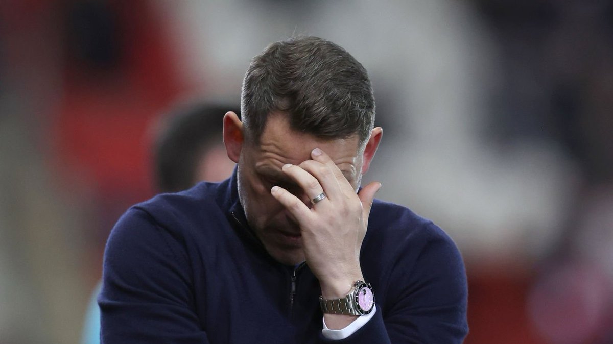 RFCLatest's tweet photo. Reading are in advanced talks with Leam Richardson to become their new manager.

[@talkSPORT] #readingfc https://t.co/kzCLvcw08e