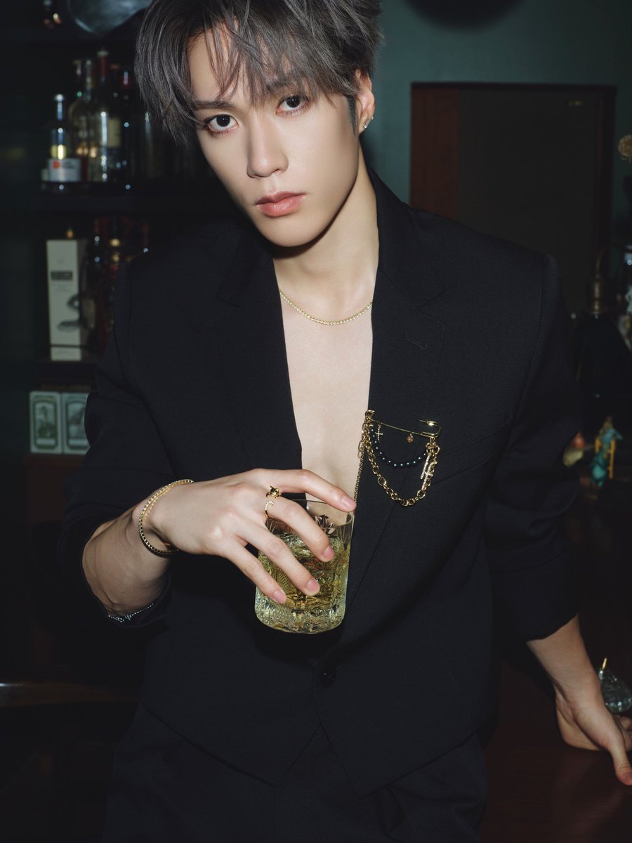 【ashさま専用】Tnewties トゥエンティーズ　黒幕の登場 新作商品 – Tnewties