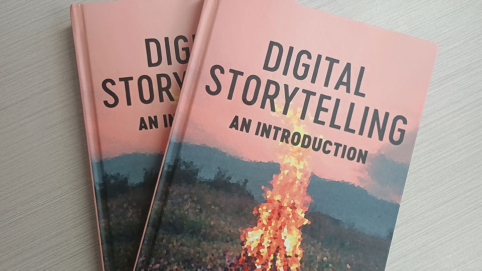 lboroalumni's tweet photo. Alumna Dr Leah Henrickson has released her second book: Digital Storytelling: An Introduction!

It explores how tech is transforming the way we create and share stories.

Find out more: https://t.co/mEaBz1ZpUQ https://t.co/SR2saz5xPy