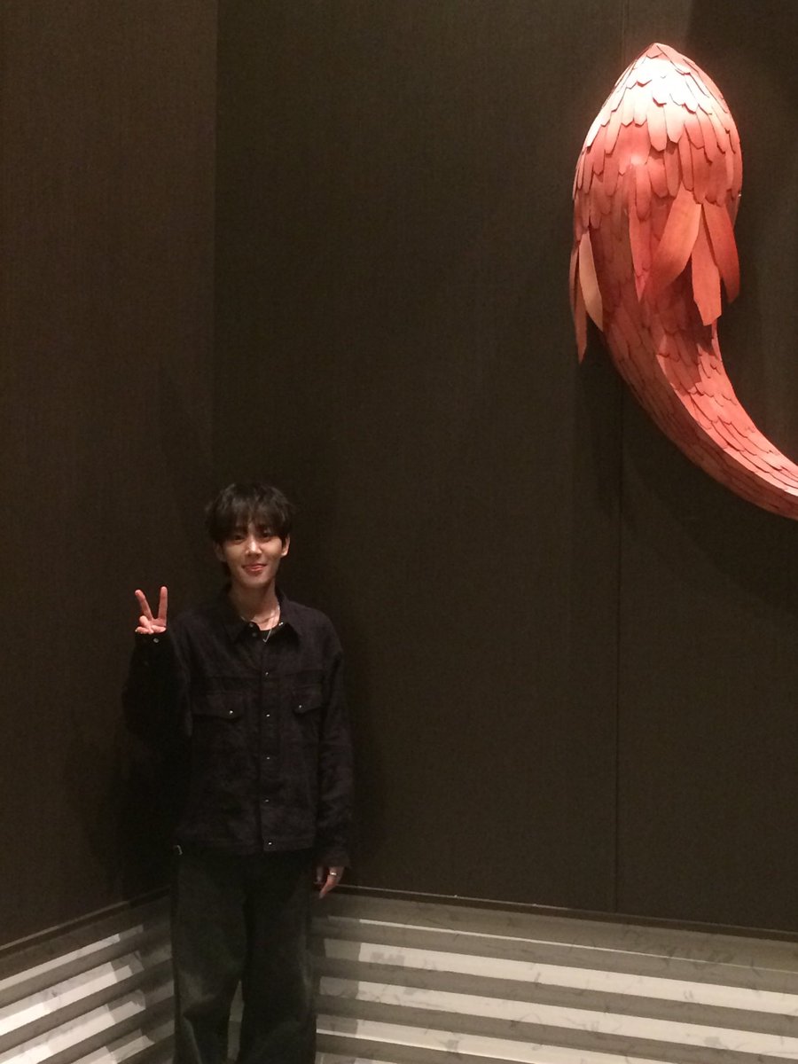 상하 어린시절이 상상가는 사진임
포토제공 지원이에게 무한감사를♡⁼³₌₃