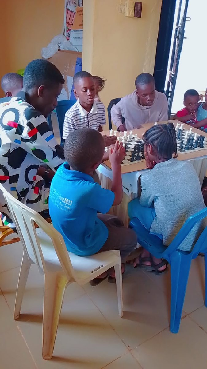 Blessing1721555's tweet image. “Hello, my name is Blessing Eseoghene ,I’m a chess instructor. I work with both schools and private individuals, helping students of all ages develop their skills, strategy, and love for the game.”