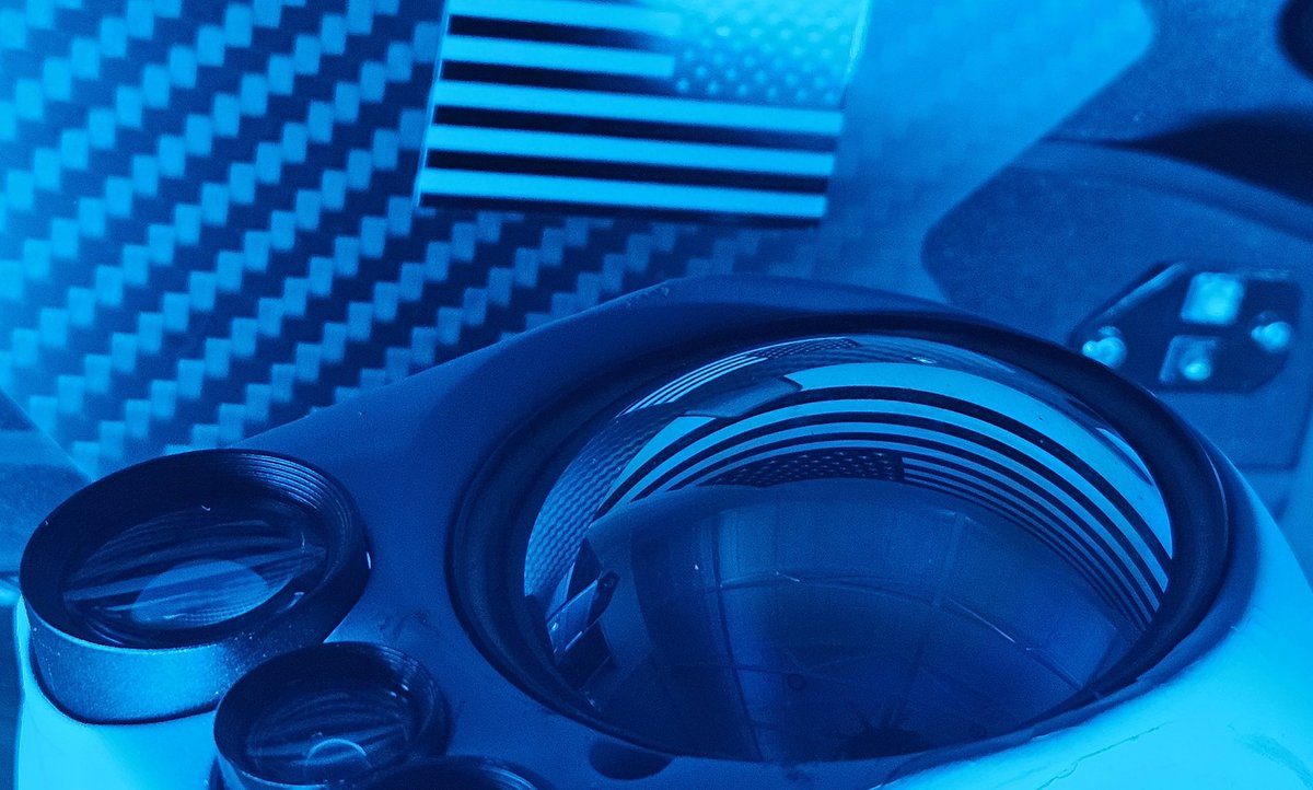 K9DefenseTech's tweet image. Ready to hunt and target thermal signatures from kilometers away.

Silent, precise, &amp;amp; autonomous. 

Lethality on demand.