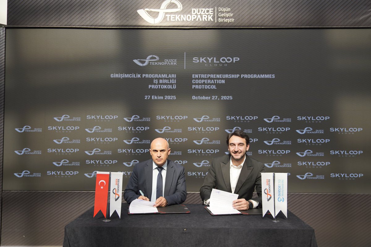 duzcetto's tweet image. 🚀 SKYLOOP CLOUD ile Üniversite-Sanayi İş Birliği Protokolü: Bölgenin Birleştirici Gücü Olmaya Devam Ediyoruz!

Haber detayları için duzceteknopark.com adresini ziyaret edebilirsiniz.

🤔 🚀 🤝

#DüzceTeknopark #DüzceTTO #SkyloopCloud #Protokol #İmzaTöreni