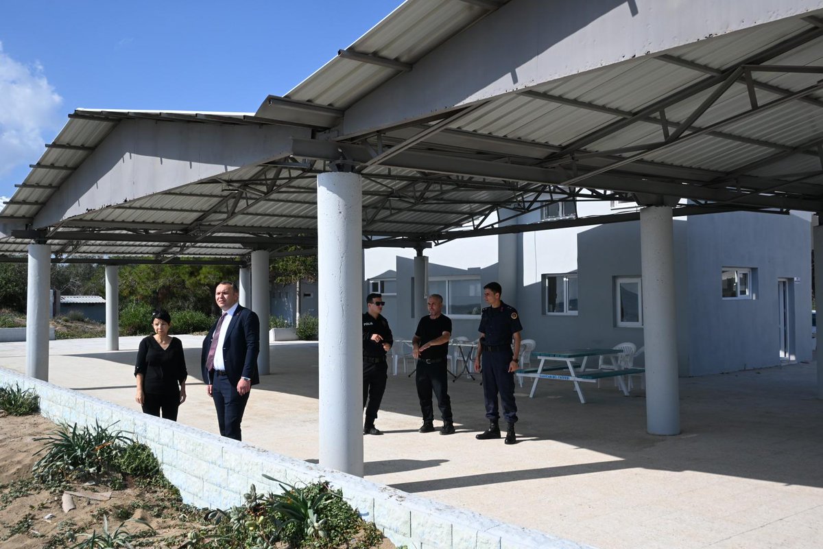 Kaymakamımız Sayın Yakup PAPAKER, Çukurova Üniversitesi Yumurtalık Meslek Yüksek Okulu Müdürü Dr.  Öğretim Üyesi Hülya SAYĞI'yı ziyaret ederek eğitim ve öğretim yılı hakkında bilgi aldı.