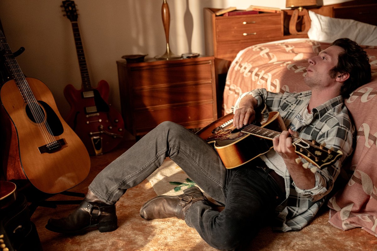 gibsonguitar's tweet photo. Take a deep dive into the Gibson guitars featured in Springsteen: Deliver Me from Nowhere. 

Head to the link to learn more about our collaboration and find out how Jeremiah Fraites from The Lumineers created the film’s original score. 🔗 https://t.co/X8chFYCAUT

In theaters now!

#Gibson #SpringsteenDeliverMeFromNowhere