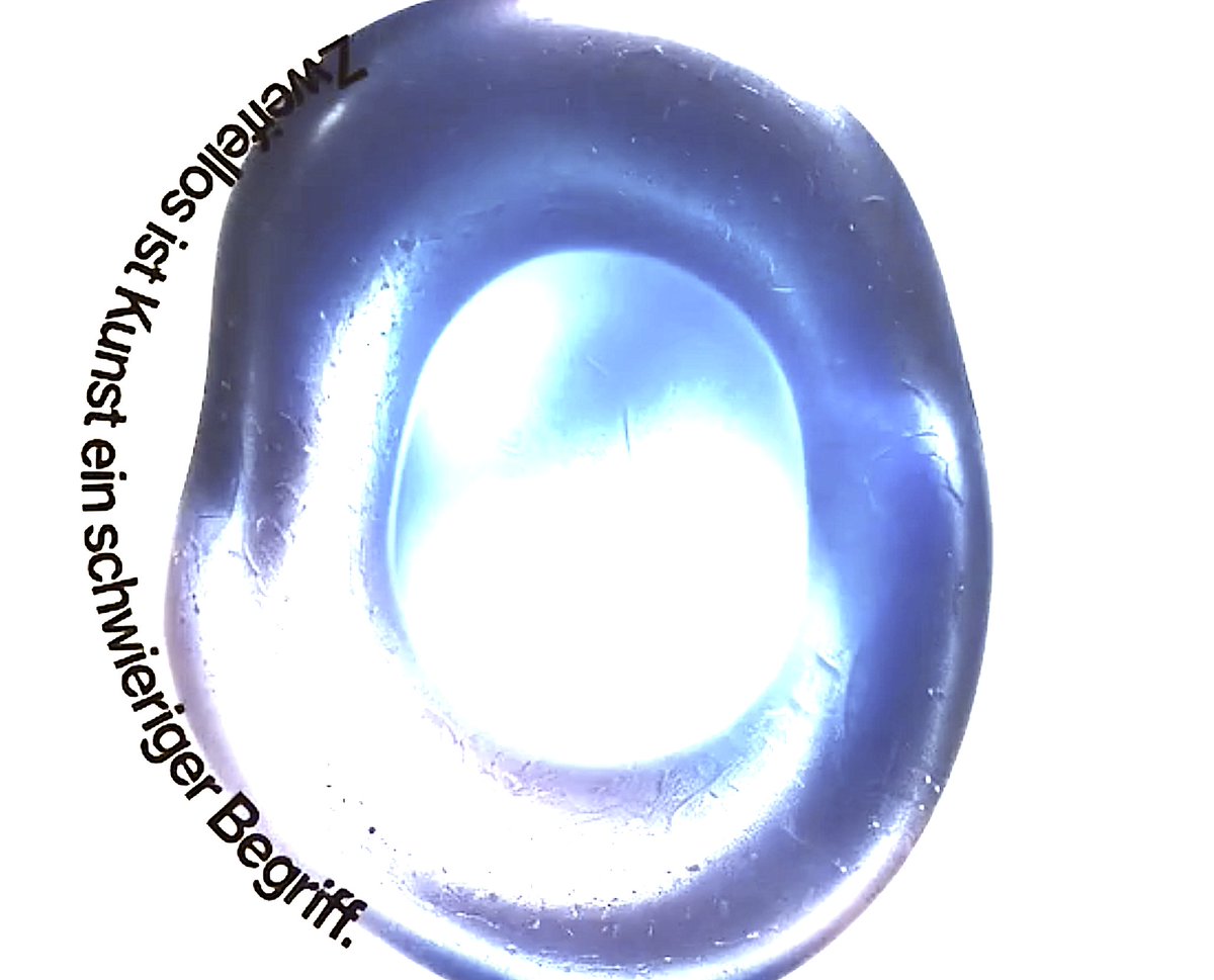 auf Wunsch <a href="/VolkerA1/">vkr</a> morgen #kunsttalk ab 19:00h

#kunsttalk 28.10.2025  kunsttalk.org 

<a href="/VolkerA1/">vkr</a> entscheidet: öffentlich oder privat, d.h. auf Youtube gestreamt wird

kunsttalk lädt ein, stellt host &amp; cohost bereit, die agenda vor, die mit themen bestückt ist